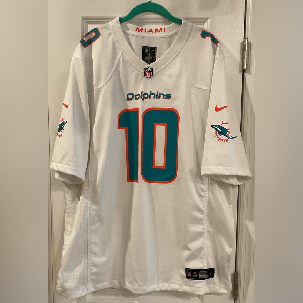 Nike Men's Miami Dolphins Tyreek Hill Nike White Game Jersey